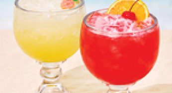 Paradise is Calling with Applebee’s NEW $6 Sips on the Beach