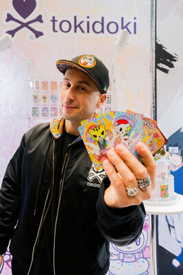 Simone Legno, co-founder and artist of tokidoki, celebrates the brand's 20th anniversary with officially licensed tokidoki Kayou cards. Fans at New York Comic Con got to meet the co-creator and artist, plus receive an autographed exclusive 20th anniversary poster.